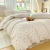 Juego de Cuatro Piezas de Algodón Arrugado Cloud-Sense Clase A Funda de Edredón Súper Suave Sábanas de Cama Juego de Cama de Tres Piezas de Algodón Lavado para Dormitorio