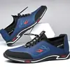 Nuevos Zapatos de Hombre Primavera/Verano 2026 Estilo Coreano Ligeros Suela Suave Zapatos de Hombre Moda Tendencia Zapatos Casuales para Hombre Venta al por Mayor