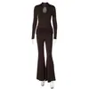 Moda otoñal transfronteriza europea y americana para mujer, top hueco de manga larga de color liso y pantalones de campana ajustados plisados, elegante traje ajustado para mujer
