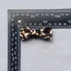 Nueva Ropa, Zapatos, Sombreros, Calcetines, Bolsos, Accesorios, Ropa de Bebé, Pasadores para Mascotas, Lazos, Accesorios Semi-Terminados con Estampado de Leopardo