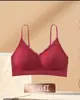 Nuevo sujetador de tirantes con espalda descubierta y capas de encaje para mujer, estilo fino, busto pequeño, push-up, hace que los senos se vean más grandes, tirantes finos, copas fijas
