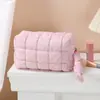 Bolsa de Cosméticos Estilo Ins Casual para Mujer, Bolso Pequeño tipo Satchel, Bolso de Viaje de Gran Capacidad, Bolso de Cosméticos de Algodón Relleno de Plumón de Gama Alta