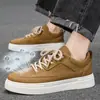 Zapatos para Hombre 2024 Verano Nuevo Estilo Transpirables Suela Gruesa de Lona Diseño de Nicho Versátiles Estudiante Casual Tenis Tendencia