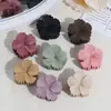 Pinza para el pelo de flor de margarita de color Morandi mate transfronteriza europea y americana para recogido en la parte trasera del cabello Pinza para el pelo de flor Pinza de tiburón Accesorio para el cabello para mujer