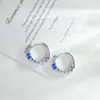 2026 Nuevo Estilo Lujo Ligero Gama Alta Vintage Moda Pendientes Sencillos Transfronterizos Europeos y Americanos Retro Elegantes Clips para Orejas y Accesorios para Orejas