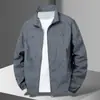 Ropa de Protección Solar Camuflada Ultra Delgada de Verano para Hombres Jóvenes y de Mediana Edad con Cuello Alto, Protector Solar para Pesca y Chaqueta Anti-UV para Sitios de Construcción al Aire Libre