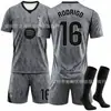 Camisa de goleiro do Barcelona temporada 2026/27, nova camisa reserva cinza, uniforme de futebol edição especial
