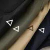 251016001Logo Triangular Masculino Outono e Inverno Montanhismo ao Ar Livre Soft Shell Três-Resistente Simples Casual Calça de Lã