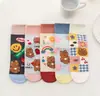Calcetines Todo en Uno Cuatro Estaciones Sin Costuras Dibujos Animados Calcetines Medianos para Mujer Lindos Moda Japonesa Calcetines Largos Rectos Peinados para Mujer