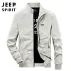 Chaqueta de Hombre Otoño Nueva Ligera Cortavientos Casual Talla Grande Ropa de Trabajo Superior Cuello Alto Chaqueta Holgada
