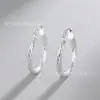 Pendientes de Aro Trenzados de Metal Sencillos de Moda Europea y Americana, Pendientes de Aro Lisos, Nuevos Pendientes de Estilo Nicho de Moda Único con Temperamento