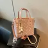 Bolsas Femininas de Luxo Transfronteiriças 2026 Nova Moda Tendência Primavera/Verão Exquisite Ultra-Popular Bolsa de Ombro Transversal Estilo Balde