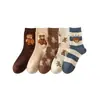 Calcetines de Dibujos Animados de Moda, Calcetines Suaves de Media Pantorrilla, Calcetines Lindos de Media Pantorrilla, Calcetines de Oso de Dibujos Animados Absorbentes de Sudor, Personalidad de Moda para Primavera y Verano