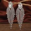 Pendientes exagerados transfronterizos europeos y americanos con cadena de garras súper llamativas, pendientes largos con borlas de diamantes de cristal en forma de sauce y diamantes.