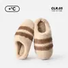 Chinelos de Algodão com Estampa de Vaca para Exportação TPR para Mulheres, Espessos e Quentes, Chinelos de Pelúcia para Casais, Chinelos de Pelúcia Antiderrapantes de Inverno para Homens