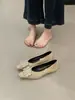 Sapatos de Salto Baixo com Strass Estilo Francês para Noite Feminina, Novo Estilo Primavera 2026 Sapatos Mary Jane Pretos