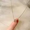 Collar Minimalista y Versátil con Letra para Niñas, Popular en Tiktok, Joyería al por Mayor con Cadena para Clavícula, Estilo Corto