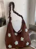 Bolso de hombro retro estilo coreano con pliegues y bordado de estrella, un bolso tote simple y elegante para ir al trabajo, con un diseño cruzado relajado y casual