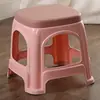 Bancos de plástico engrosados para uso doméstico, bancos de plástico para adultos, mesas y sillas de comedor, mesas de café para baño, bancos cuadrados pequeños hechos de plástico, directo de fabricantes