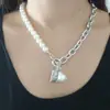 Joyería Transfronteriza Europea y Americana, Elegantes Accesorios de Cadena de Perlas para Mujer, Collar de Corazón Calado Geométrico de Doble Capa de Perlas