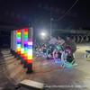 Mini coluna colorida de aço inoxidável com serpentina dinâmica, fonte interativa, equipamento de diversão para bicicleta, quadrado, luminoso, sem energia