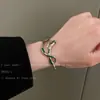 Pulsera de Serpiente Diseño de Nicho Estilo Oscuro Pulsera Personalizada Calle Hip Hop Estilo Frío Lujo Ligero Pulsera de Serpiente Pulsera de Moda