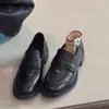 Versión de Piel de Oveja~Piel Genuina Tacón Grueso Negro Retro Slip-On Mocasines para Mujer 2026 Nuevo Estilo Zapatos Pequeños de Cuero