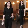 Conjunto feminino de primavera e outono, estiloso, elegante e simples, apresentando um conjunto de duas peças com top de manga longa e decote V e calça de perna larga