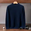 Suéter de cachemira 2026 otoño/invierno nuevo suéter de punto para hombre de cuello alto medio casual de negocios para mediana edad capa base de doble hilo