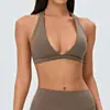 Top de tirantes cruzados para mujer, con almohadillas extraíbles en el pecho, escote en V pronunciado, diseño de espalda bonito, ropa interior de fitness, sujetador deportivo para Pilates