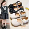 Zapatos de piel para niña, nueva colección primavera/otoño 2026, zapatos infantiles de moda, negro perla, zapatos sencillos para niña, zapatos para actuación escolar primaria