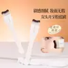 Brocha de base de doble punta en forma de media luna y espátula 2 en 1 premium, no absorbente, ligera, sin rayas, cerdas suaves, herramienta de pincel de maquillaje para principiantes