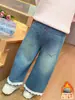 Invierno Nuevo Estilo Jeans con Encaje de Corazón para Niños con Felpa 2026 Estilo Coreano Pantalones Rectos Elegantes para Niñas Ropa para Niños Dropshipping