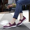 Cross-border plus size respirável tecido elástico banda mão-tecido sapatos femininos de camada única plus size sapatos casuais mãe sapatos femininos moda