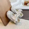Nuevos Zapatos de Princesa para Niñas Colección Otoño 2026 para Niños Medianos y Mayores Zapatos de Cristal Lazo Pedrería Zapatos de Actuación