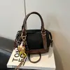 Nova Bolsa de Mão Estilo Almofada Outono e Inverno, Bolsa de Mão Patchwork Fosca de Grande Capacidade, Bolsa de Ombro Único Transversal Estilo Retro para o Dia a Dia