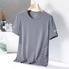 Camiseta masculina de manga curta 2023 para pais de meia-idade e idosos Camisa de camada de base de marca da moda de seda gelada de verão Camiseta de meia manga