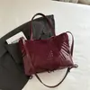 Bolsa Tote Grande Capacidade Transfronteiriça 2026 Novo Estilo Férias na Praia Bolsa de Praia Feminina Franja Versátil Nicho Bolsa de Palha