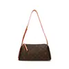 Bolsa tote para通勤者 transfronteiriço, elegante e estilosa 2026 bolsa feminina de luxo, grande capacidade, nova bolsa versátil de ombro e crossbody