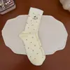 Calcetines de longitud media con bordado de oso de dibujos animados lindos estilo coreano para mujer, estilo japonés, con volantes, rayas perladas, calcetines sueltos dulces