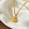 Colar feminino banhado a ouro de luxo leve com amuleto auspicioso, design fofo e inovador, pingente adorável e auspicioso de ovelha do zodíaco, um presente para namorada