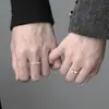 Anillos de Pareja Flor de Verano Infinito, Anillos Nomeolvides para Hombres y Mujeres, Diseño de Nicho, Anillos Frescos y de Alta Gama Estilo Bosque
