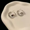 Brincos Geométricos Metálicos Brilhantes Transfronteiriços Europeus e Americanos, Tendência Simples Clássico Irregular em Forma de C, Atacado