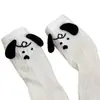 Calcetines de tubo medio tridimensionales en blanco y negro con cachorro para niños en otoño e invierno, calcetines de algodón peinado, transpirables, absorbentes de sudor, lindos para niñas, para usar en exteriores, medias