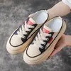 2026 Verano Artículo Caliente de Moda Ins Suela Gruesa Zapatos Bajos Suela Suave Versátiles Medias Zapatillas Zapatos Blancos Sandalias Zapatos de Mujer Zapatos de Malla Hueca