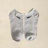Calcetines de Mujer al por Mayor en Zhuji, Calcetines Cortos de Corte Bajo de Color Sólido, Calcetines Deportivos para Estudiantes, Calcetines Blancos de Tobillo para Hombre Transpirables de Primavera y Verano