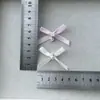 Pajarita de Cruz con Cuentas, Dulce Tamaño Pequeño Hecha a Mano DIY Accesorios, Pinzas para el Cabello, Fundas para Teléfono, Calcetines, Accesorios de Ropa