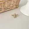 Anel de Aço Titânio Novo Estilo Sem Desbotar Transfronteiriço para Mulheres, Anel Aberto Borboleta e Abelha Dourado Retrô Francês