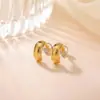 Brincos Yilu de Prata S925 banhados a ouro, com design de círculo geométrico simples e estiloso, adequados para o trajeto diário, com um design único e versátil