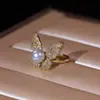 Anillo de mariposa con perla, diseño ultra brillante con microincrustaciones de circonita, dulce nicho francés, anillo elegante de lujo de alta gama